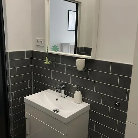 Apartment White Dream