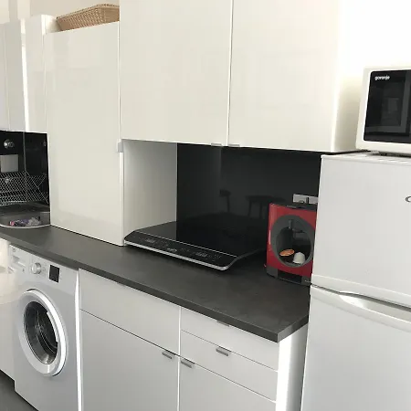 Apartment White Dream